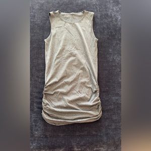 Lululemon size 8 dress heathered grey